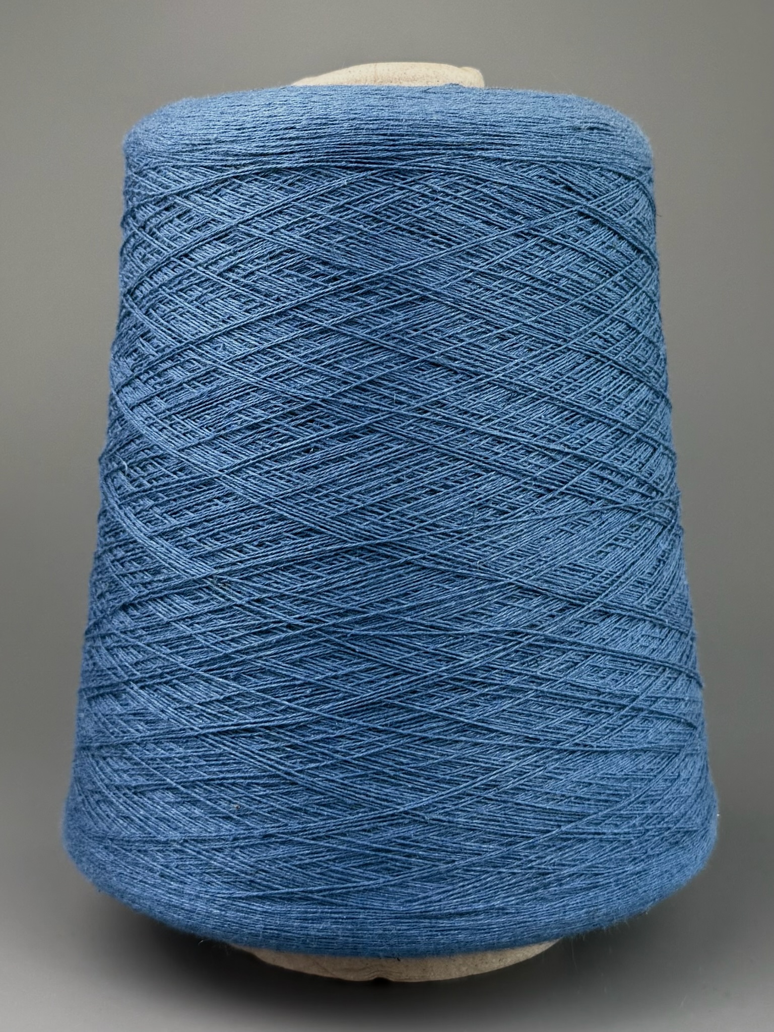 Toscano S.r.L. Art. Seta 854 Nm 2/30 – Garn aus Seide, Baumwolle, Viskose und Leinen col. Staubblau 4018 foto 2